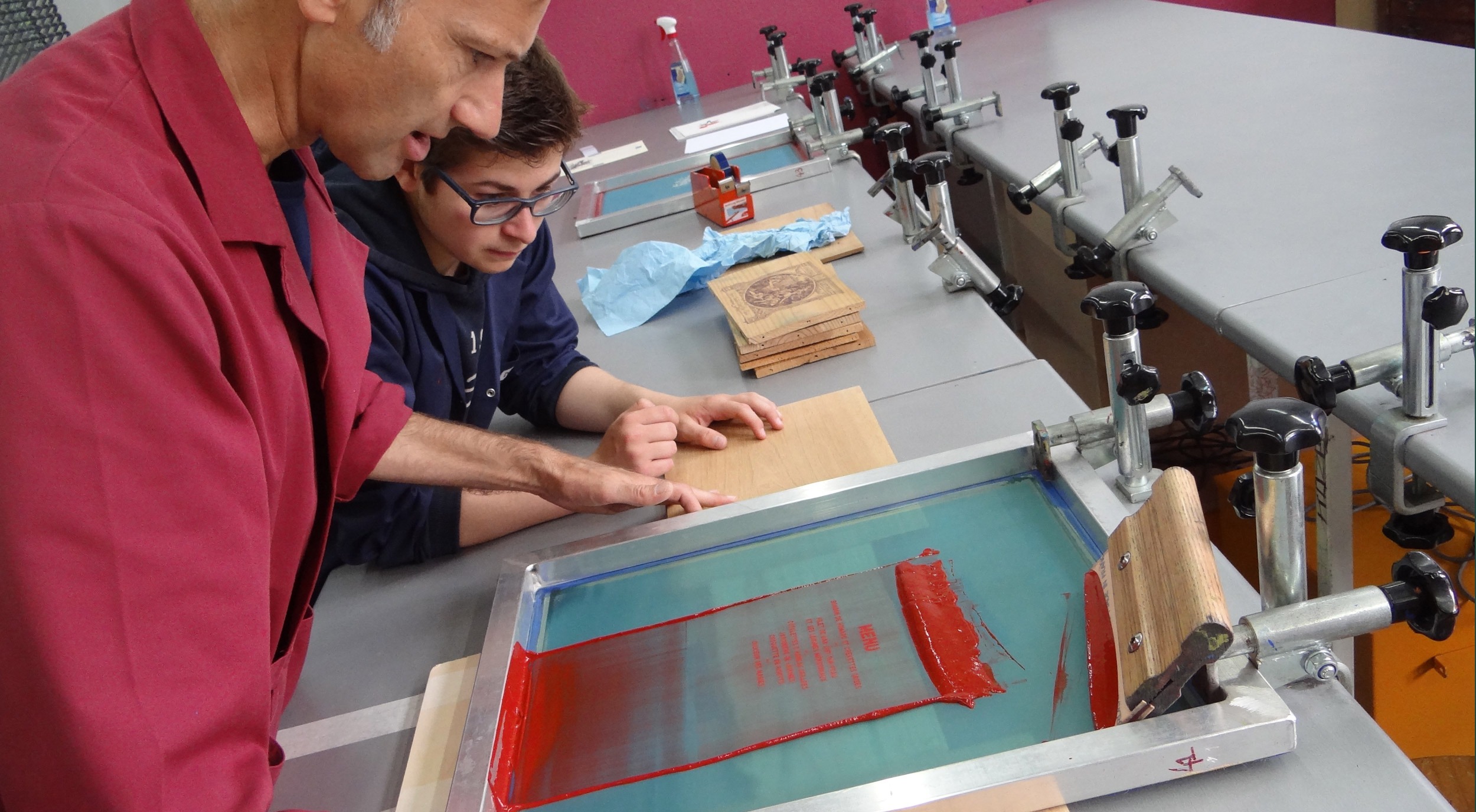 Institut Saint-Luc Tournai Belgique école artistique gratuite dès 12 ans